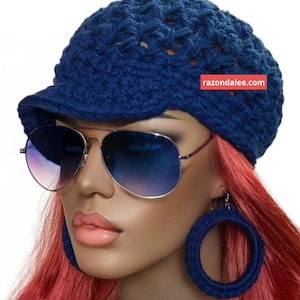 Crochet Fitted Newsboy Cap Hat Blue by Razonda Lee Razondalee